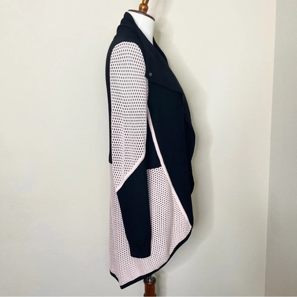 St. John Black and Pink Colorblock Open Front‎ Cardigan Jacket - Picture 6 of 12
